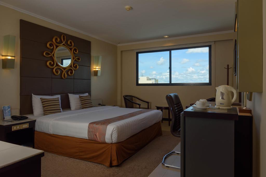 Hotel Gajahmada Pontianak Phòng bức ảnh