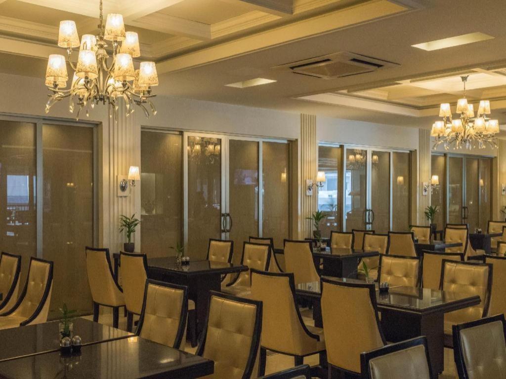 Hotel Gajahmada Pontianak Ngoại thất bức ảnh