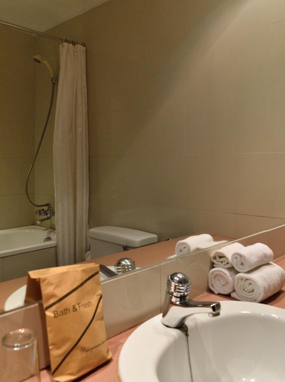 Hotel Gajahmada Pontianak Ngoại thất bức ảnh